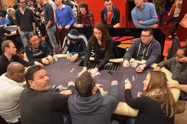 NULL | 2014/01 - Utrecht Poker Series - €770 NLHE FO Main Event 